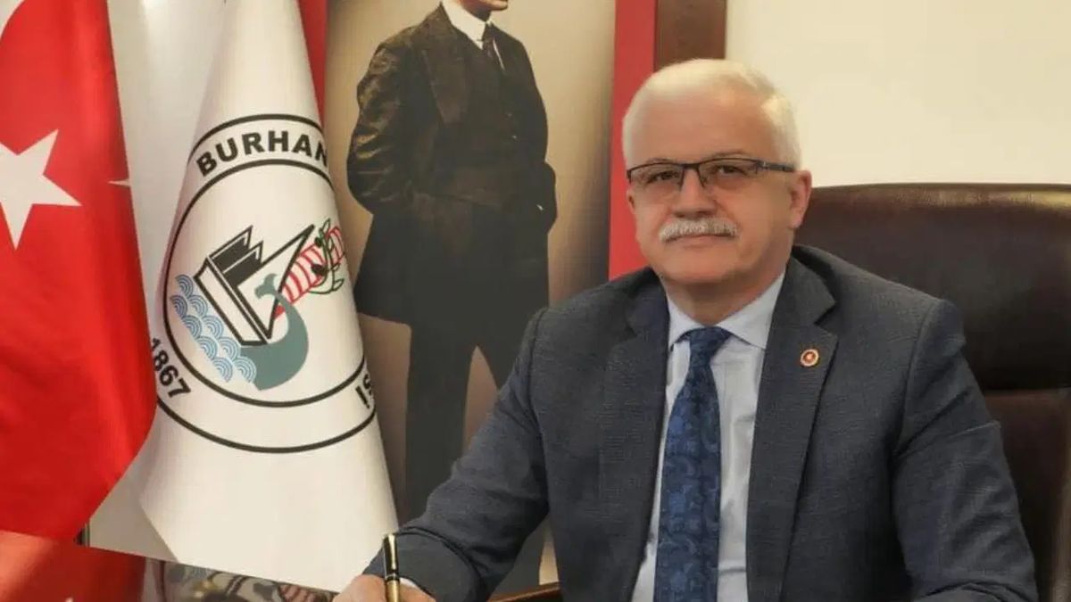 Burhaniye Belediye Başkanı Deveciler ve 14 meclis üyesi YENİ Parti'ye katıldı — Cumhuriyet — Son Dakika haberinde yayımlanan fotoğraf