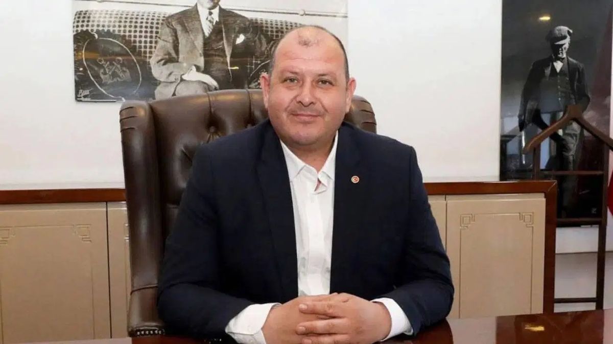 Menderes Belediye Başkanı İlkay Çiçek tutuklandı — Cumhuriyet — Son Dakika haberinde yayımlanan fotoğraf