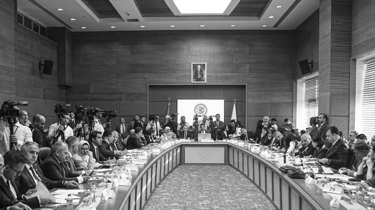 YENİ Parti, süreç yasası teklifine komisyonda evet oyu verdi — Diken haberinde yayımlanan fotoğraf