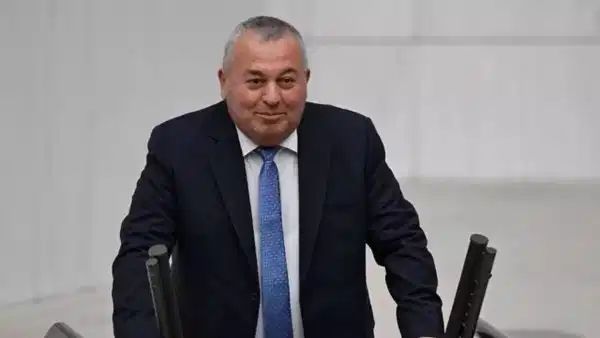 YENİ Parti vekili Cemal Enginyurt çerçeve yasaya hayır mesajı verdi — Cumhuriyet — Son Dakika haberinde yayımlanan fotoğraf
