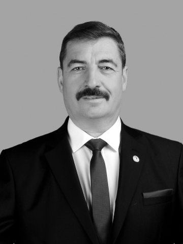 Hikmet Dönmez portresi