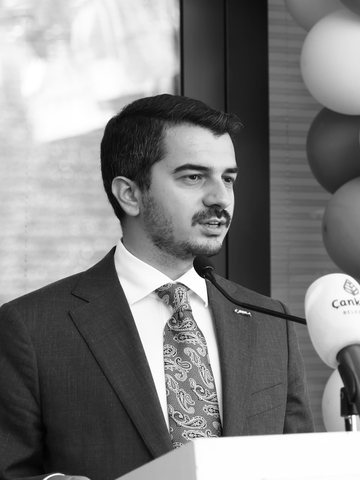 Hüseyin Can Güner portresi